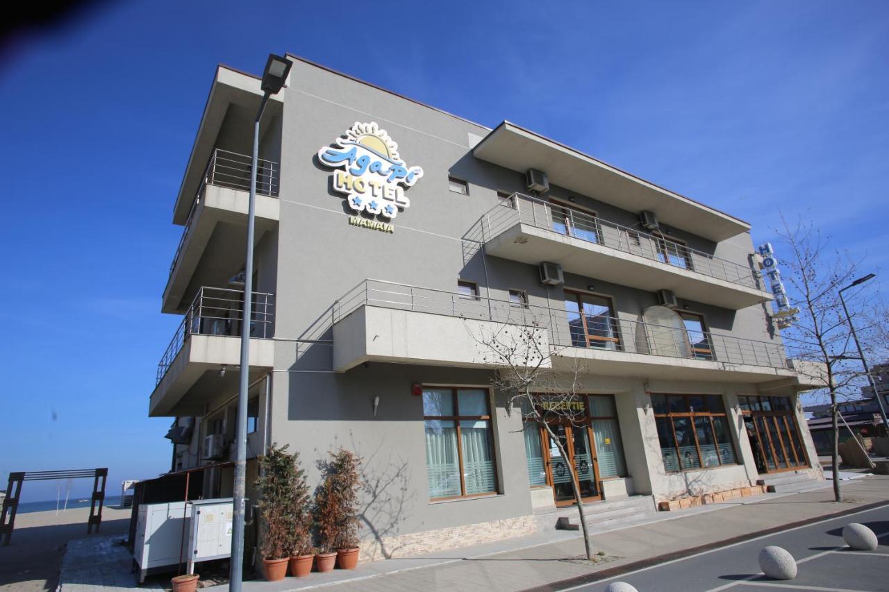 Agapi Hotel 3*