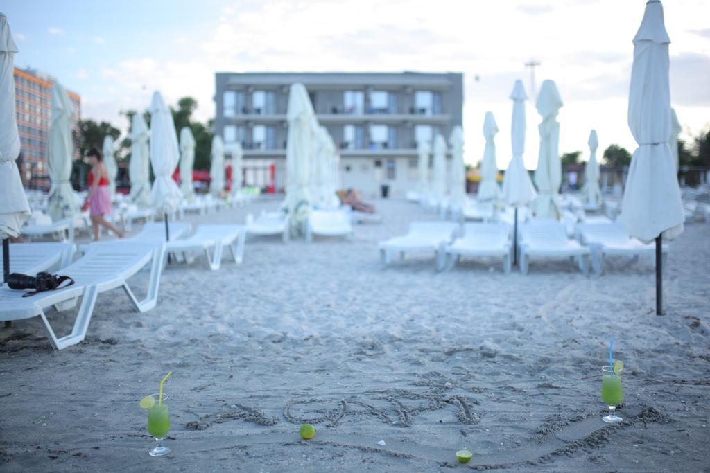 Agapi Hotel 3*